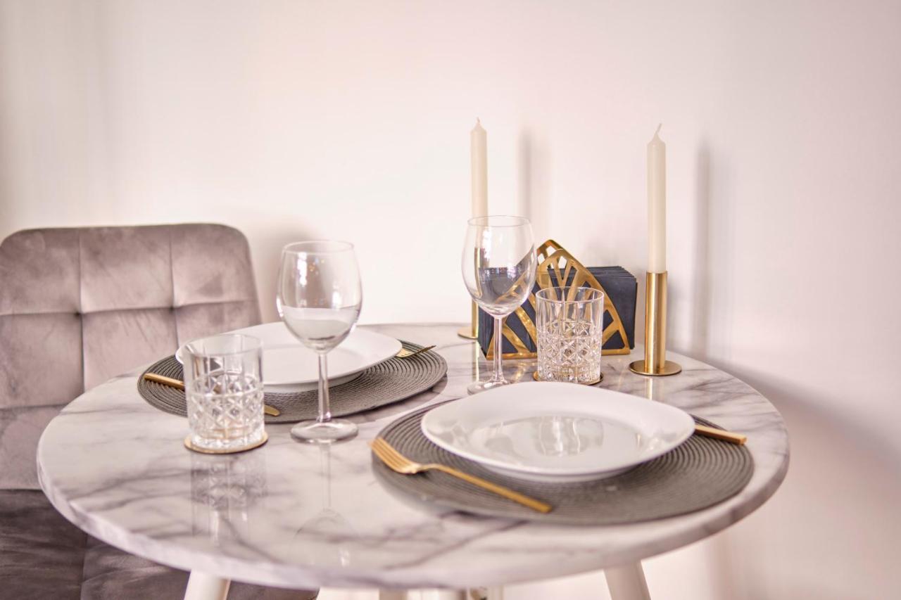 Historisches Deluxe Apartment Im Marianum Neuss Εξωτερικό φωτογραφία