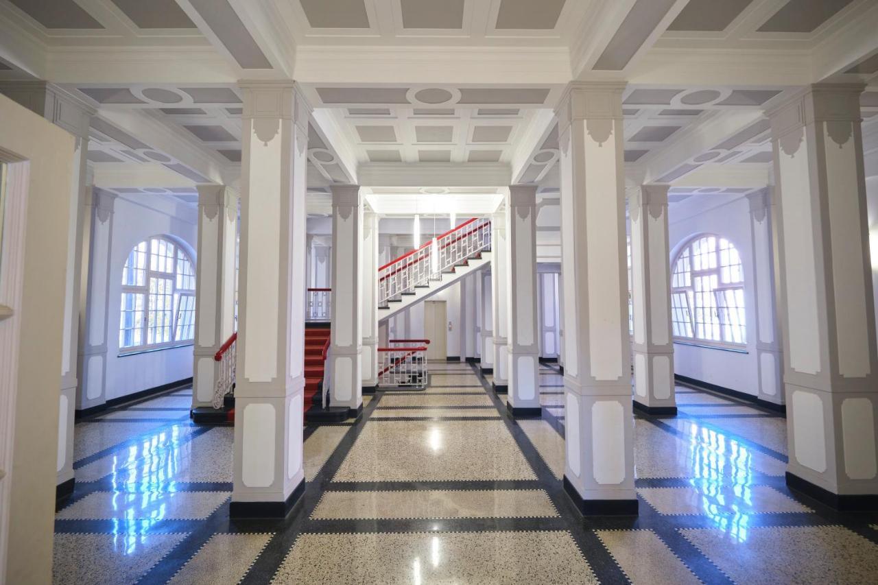 Historisches Deluxe Apartment Im Marianum Neuss Εξωτερικό φωτογραφία