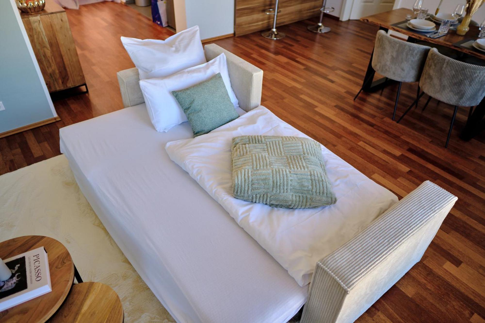 Historisches Deluxe Apartment Im Marianum Neuss Δωμάτιο φωτογραφία