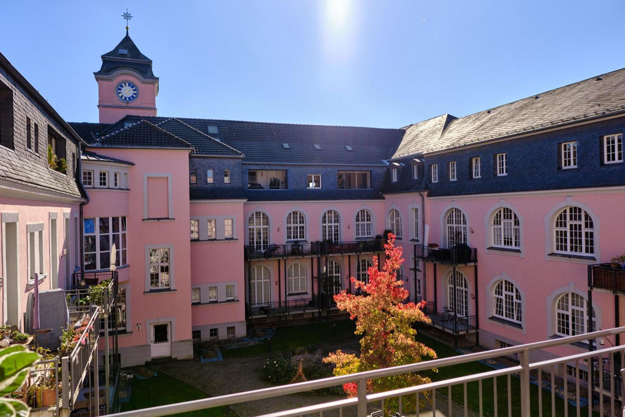 Historisches Deluxe Apartment Im Marianum Neuss Εξωτερικό φωτογραφία