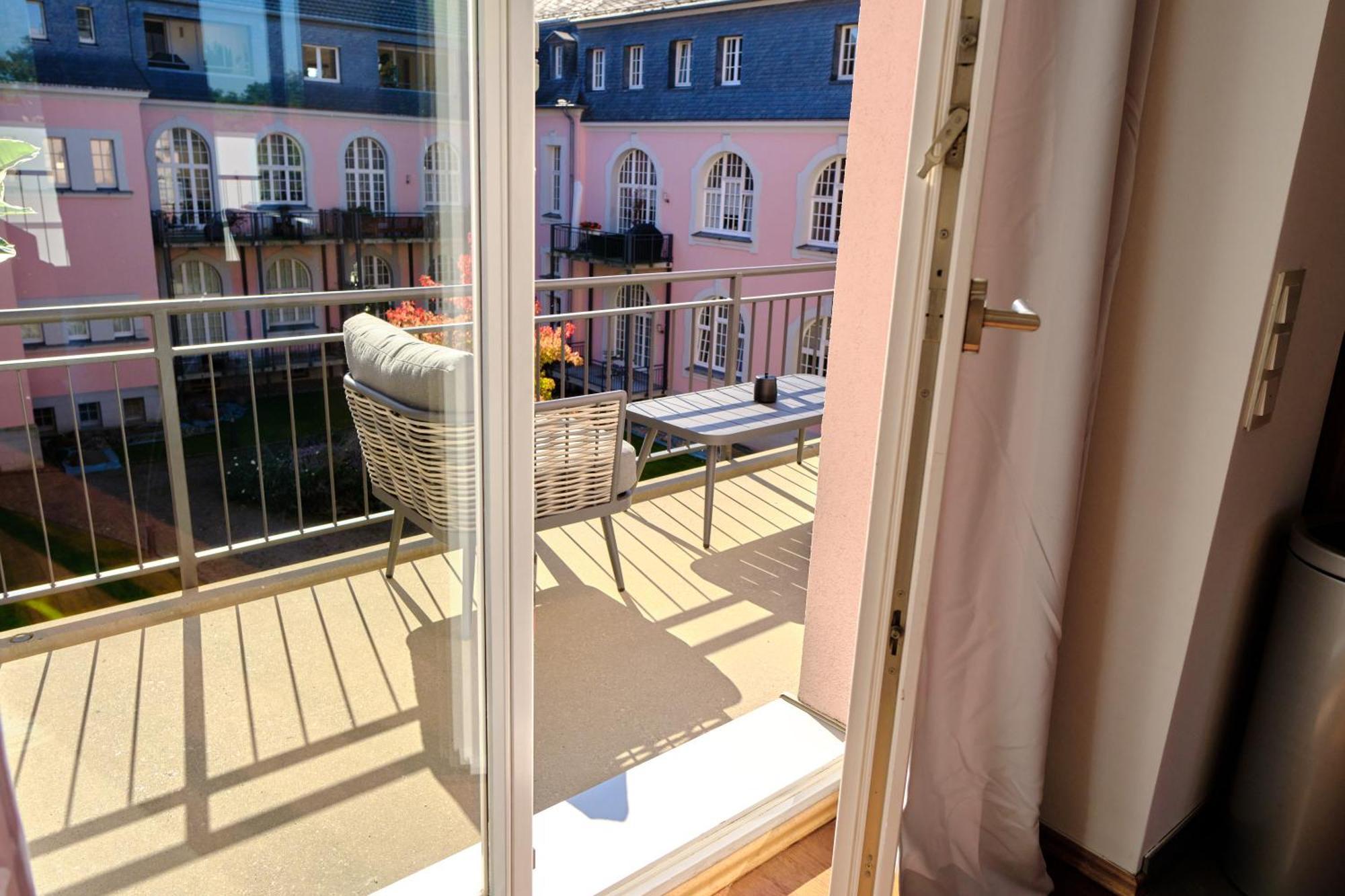 Historisches Deluxe Apartment Im Marianum Neuss Δωμάτιο φωτογραφία